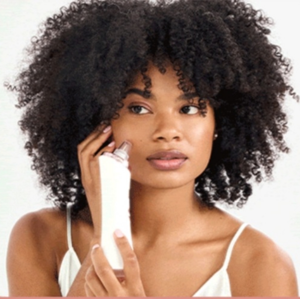 Monat Pore Cleansing Facial Vaccuum